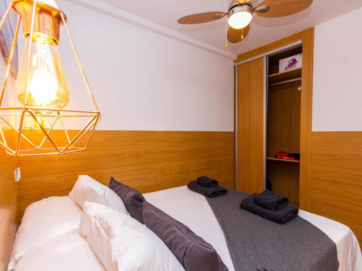 Swimsuit Friendly Holiday Home 플라야 델 잉글스 외부 사진